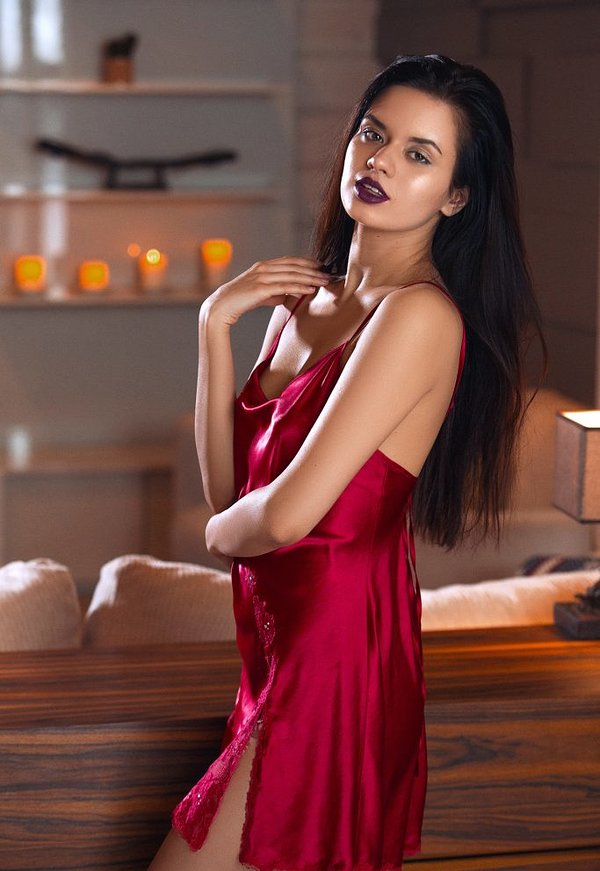 Алинка, 20